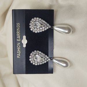 Rhinestone and pearl drop earrings